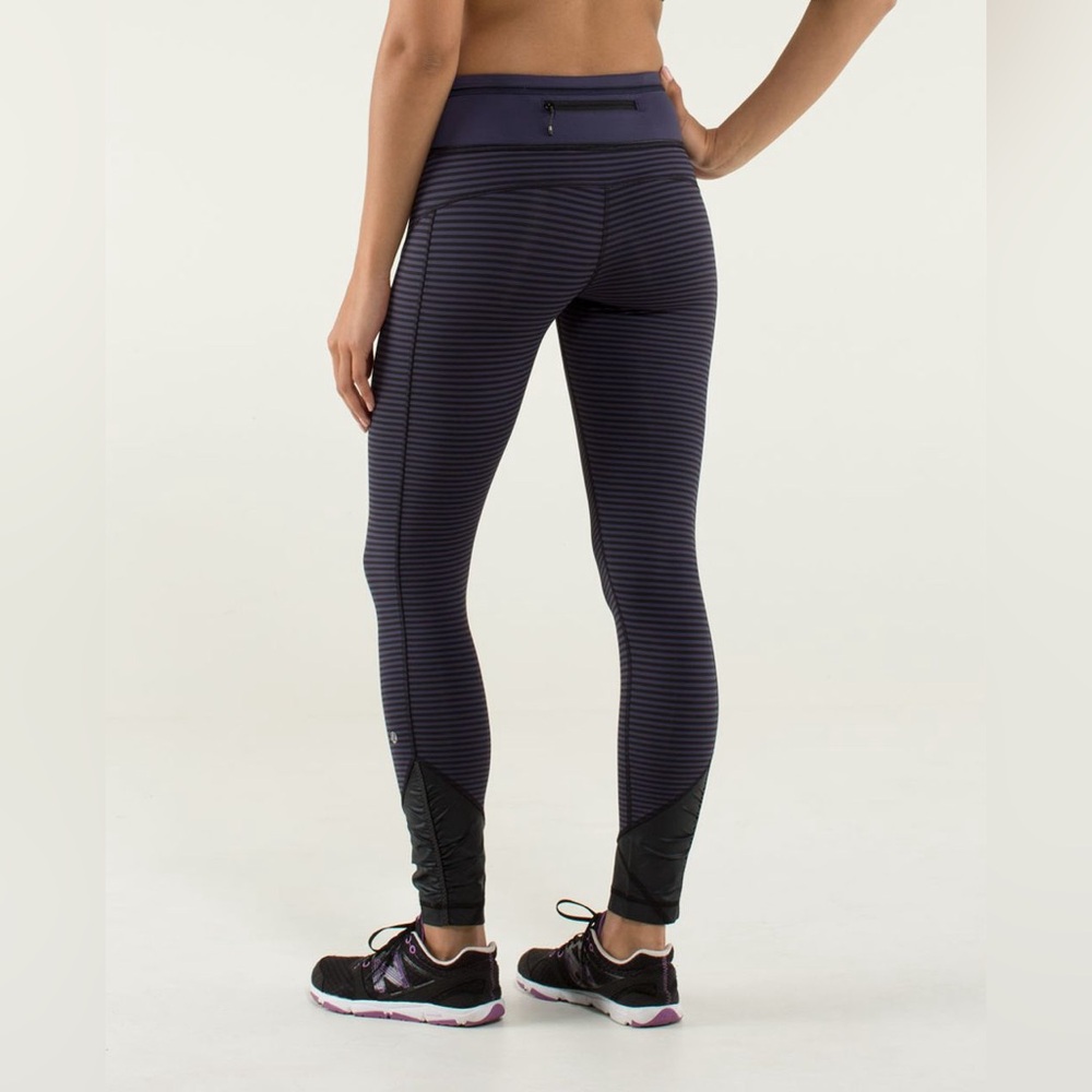 lululemon athletica Pace Queen Tight 1/8 Stripe Cadet Blue & Black Size: 4